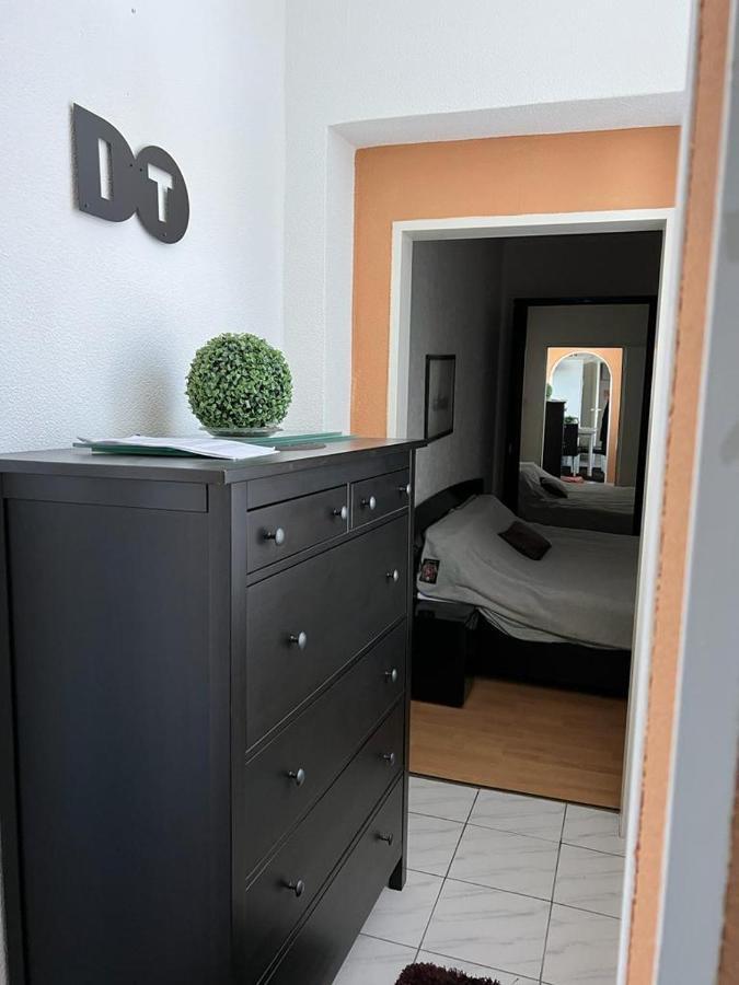 Apartment Boz Solingen Luaran gambar